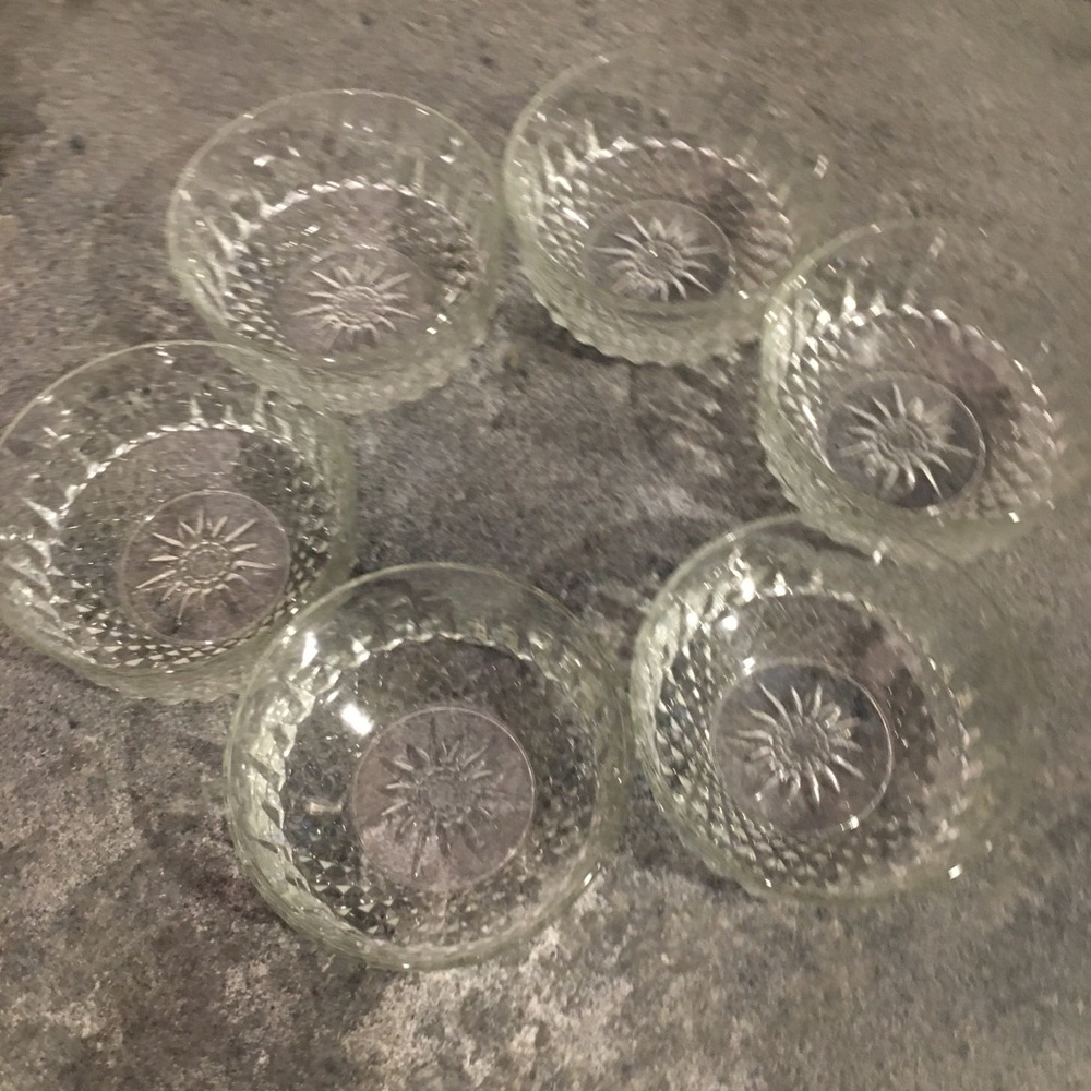 Arcoroc Diamant-French 7 Piece Serving Set - Picture 6 of 7